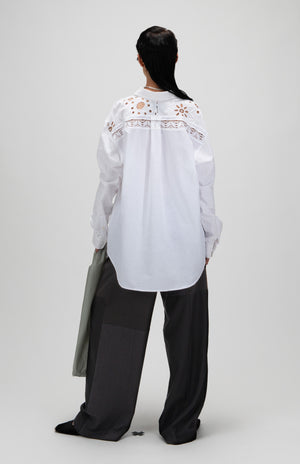 1OFF-Paris-Fuel-Shirt-Table-Cloth-White (model, back)
